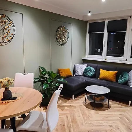 Apartament Korfantego 30
